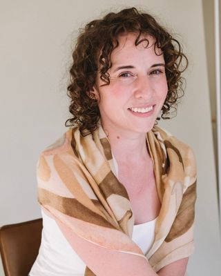 Photo of Lara Becar, Associate Clinical Mental Health Counselor, ACMHC