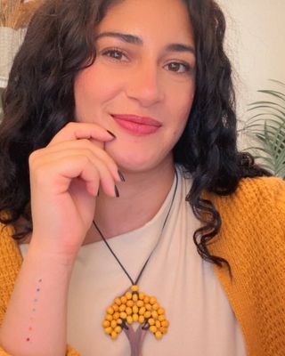 Photo of Jansu Edis, Registered Psychotherapist (Qualifying), MACP, BA(Hon), BA, CRPO, OAMHP