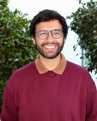 Photo of Francisco Pineda, Marriage & Family Therapist Associate, AMFT