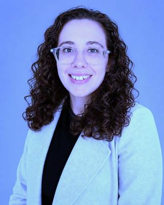 Photo of Alisha Cox, Counsellor, PACFA