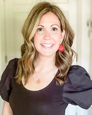 Photo of Libby Hooker, Pre-Licensed Professional, MSW, LCSWA