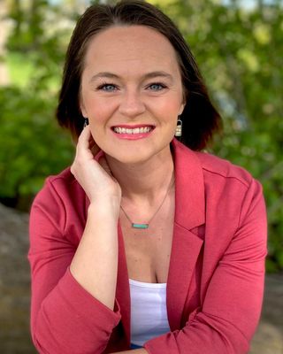 Photo of Kiley Alvarez, Pre-Licensed Professional