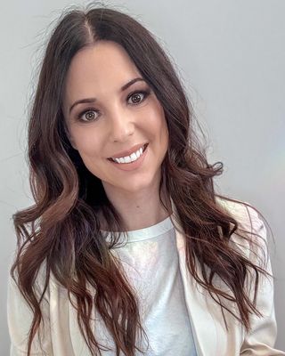 Photo of Yana Yagudin, Registered Social Worker, BAHon, BSW, MSW, RSW