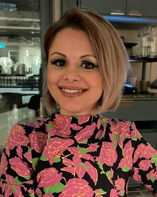 Photo of Robin Dhaliwal, Registered Psychotherapist, MSc, RP