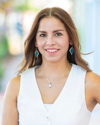 Photo of Lisbeth Arescurenag, Counselor, LAC
