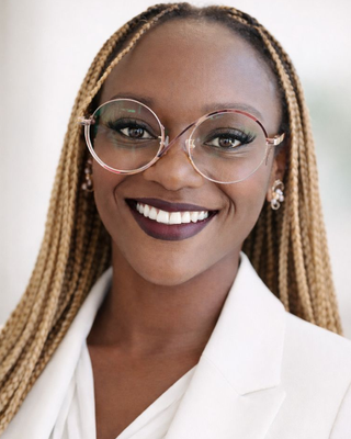 Photo of Alexis R Toussaint, Clinical Social Work/Therapist, DSW, LCSW
