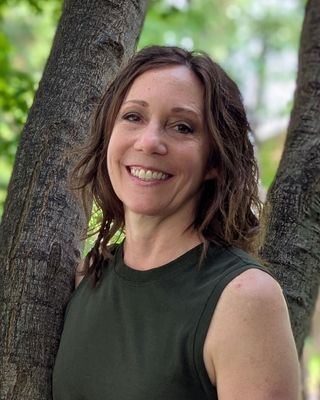 Photo of Jill Comins, Licensed Professional Counselor, MA, BC-DMT, LPC