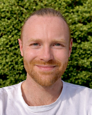 Photo of Andrew Thompson, Counsellor, MBACP