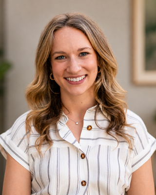 Photo of Beth Specht, Clinical Social Work/Therapist, MSW, LCSW, PMH—C