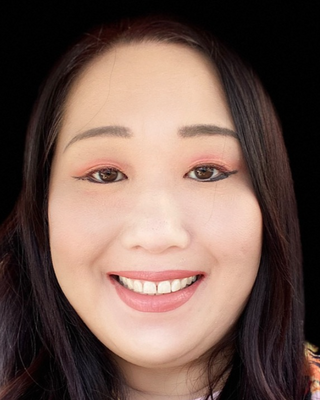 Photo of Risa Shibata, Clinical Social Work/Therapist, LCSW