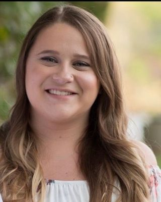 Photo of Leah Schwartz, Clinical Social Work/Therapist, LICSW