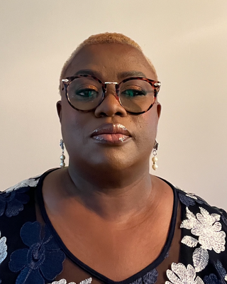 Photo of Toyin Fasosin, Licensed Clinical Professional Counselor, MA, LCPC, NCC