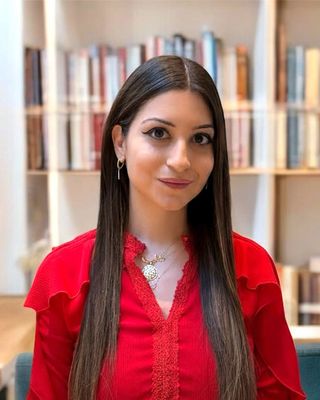 Photo of Donya Vojdani, Marriage & Family Therapist Associate, AMFT, APCC