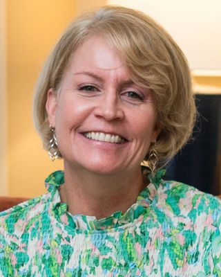 Photo of Laura Mckenna, Licensed Clinical Professional Counselor, MS, LCPC, CSAT-S, CCPS