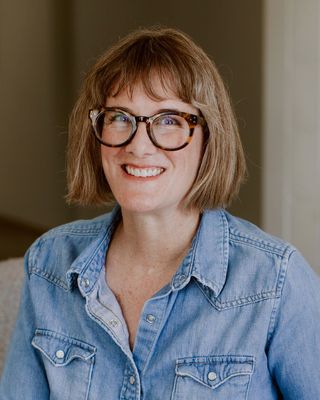 Photo of Dr. Laura Summerhill, Clinical Social Work/Therapist, PhD, LCSW-S