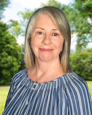 Photo of Tammy Henderson, Licensed Professional Clinical Counselor, LPCC