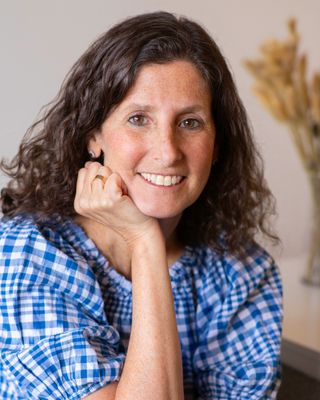 Photo of Caroline Friedman, Licensed Clinical Professional Counselor, LCPC, NCC, MA