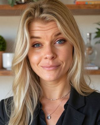 Photo of Andrea Garlick, Licensed Professional Counselor, LPC