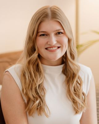 Photo of Carlie Beck, Counsellor, MA, RCT-C, CCC