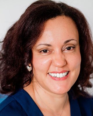 Photo of Dr Lara Lopes de Jesus, Psychologist, PsychD, CPsychol