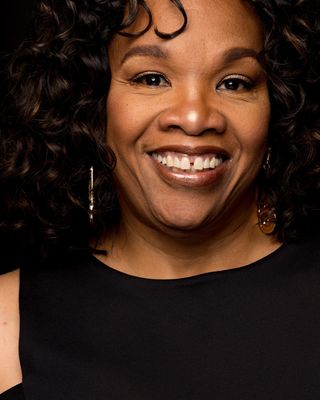 Photo of Nadine Thompson, Clinical Social Work/Therapist, LICSW