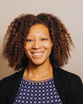 Photo of Naarah Macklin, Counselor, LMHC, LPC, ATR
