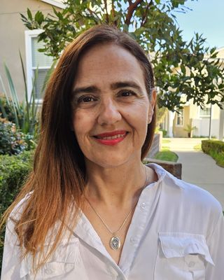 Photo of Ana Clara Mathis, Marriage & Family Therapist Associate, Ana C, Mathis, AMFT