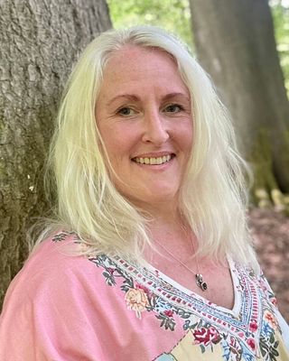 Photo of Katie McLean, Counsellor, MBACP