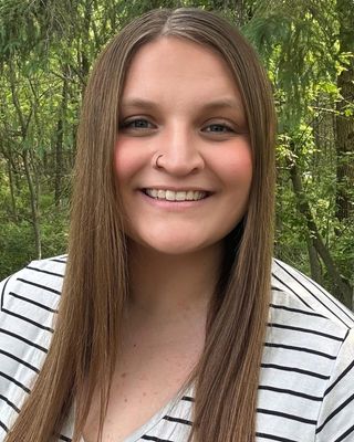 Photo of Lindsey Caflisch, Clinical Social Work/Therapist, MSW, LCSW, CCTP