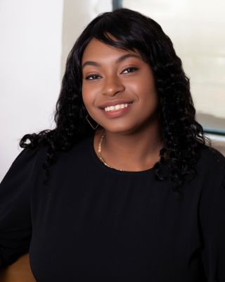 Photo of Farah Morain, Clinical Social Work/Therapist, LCSW, SEP