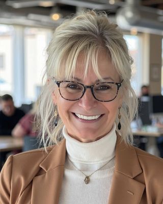 Photo of Karin Gruss, Clinical Social Work/Therapist, LCSW, LCADC, DVS