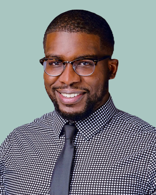 Photo of Uzochukwu Emukah, Psychiatric Nurse Practitioner, PMHNP