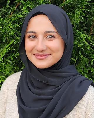 Photo of Neha Tariq, Counselor in Arlington, WA