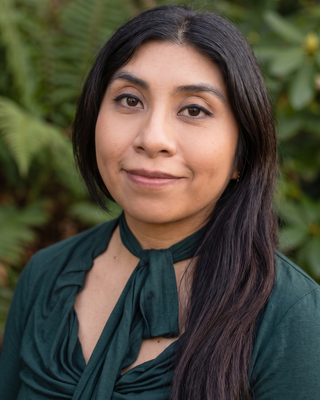 Photo of Jeanine Flores, Counselor, LMHCA