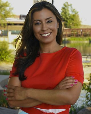 Photo of Magdalena Perez, Psychologist in Plainfield, IL