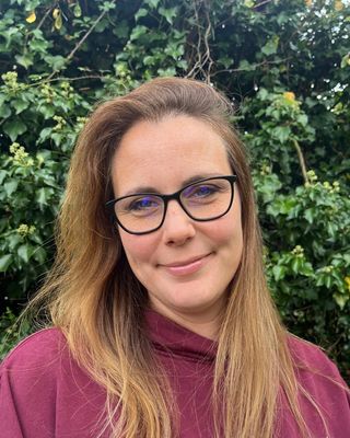 Photo of Jacqui Westhorpe, Counsellor, MBACP