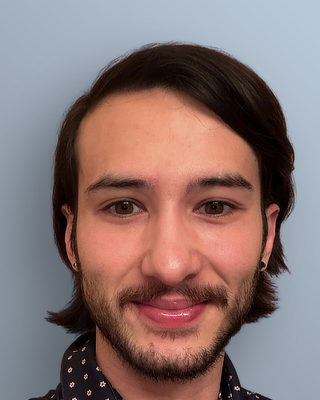 Photo of Jonathan Chin, Pre-Licensed Professional, LMSW
