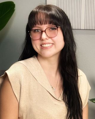 Photo of Isabella Montalvo, Associate Counselor