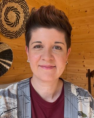 Photo of Leanne Scriven - Puradesa Therapy - Leanne Scriven, Psychotherapist, MSc, MBACP