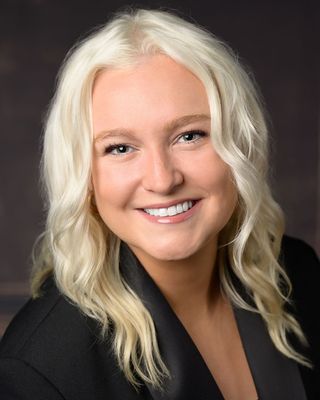 Photo of Mae Hill, Psychiatric Nurse Practitioner, CRNP