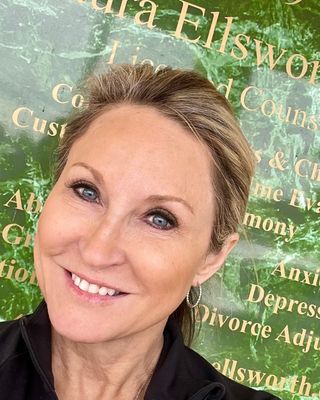 Photo of Laura Ellsworth, Licensed Professional Counselor, LMHC, LPCC