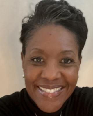 Photo of Surnedra Simmons, Licensed Professional Counselor