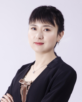 Photo of Claire (Junjie) Zhang, MBA, MACP, RCC, Counsellor