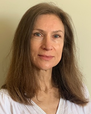 Photo of Louise Pivcevic, Psychotherapist in Bath, England