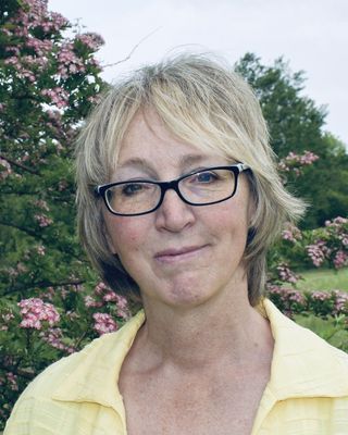 Photo of Carrie Bahm, Registered Psychotherapist, RCC