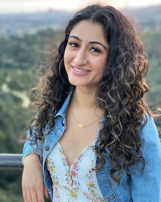 Photo of Isha Bhatt, Pre-Licensed Professional in Menlo Park, CA