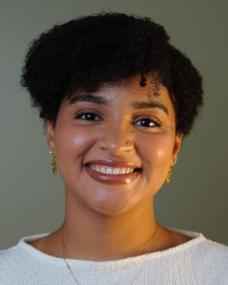 Photo of Julie Carrion Bido, Registered Mental Health Counselor Intern, RMHCI