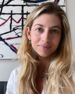 Photo of Anastasia Sgoumpopoulou, Psychotherapist in London, England