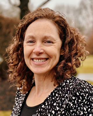 Photo of CHRISTINE KENSICKI - Actualize Counseling & Nutrition, Clinical Social Work/Therapist, LCSW