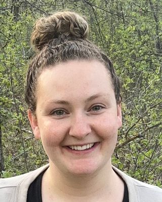 Photo of Breanne Jones, Counsellor, BHEcol, MA, CCC